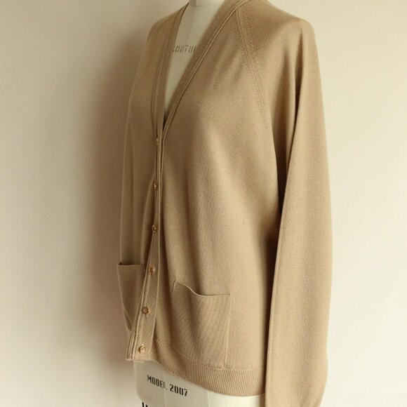 Vintage 2000s Sweater, Volup Size Edinburgh Beige Lambswool Cardigan, Y2K Knits - Picture 7 of 10